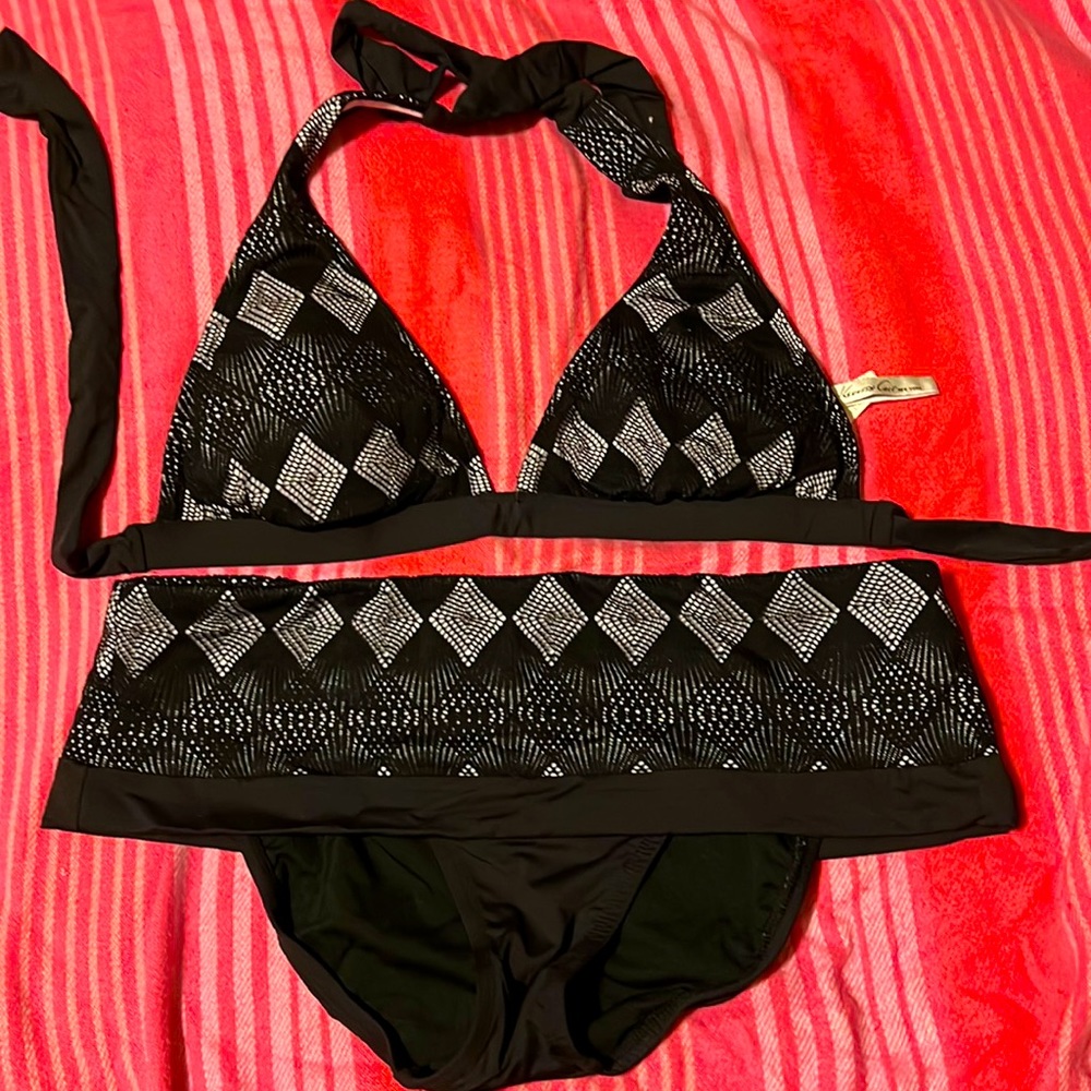 Kenneth Cole black and white bikini